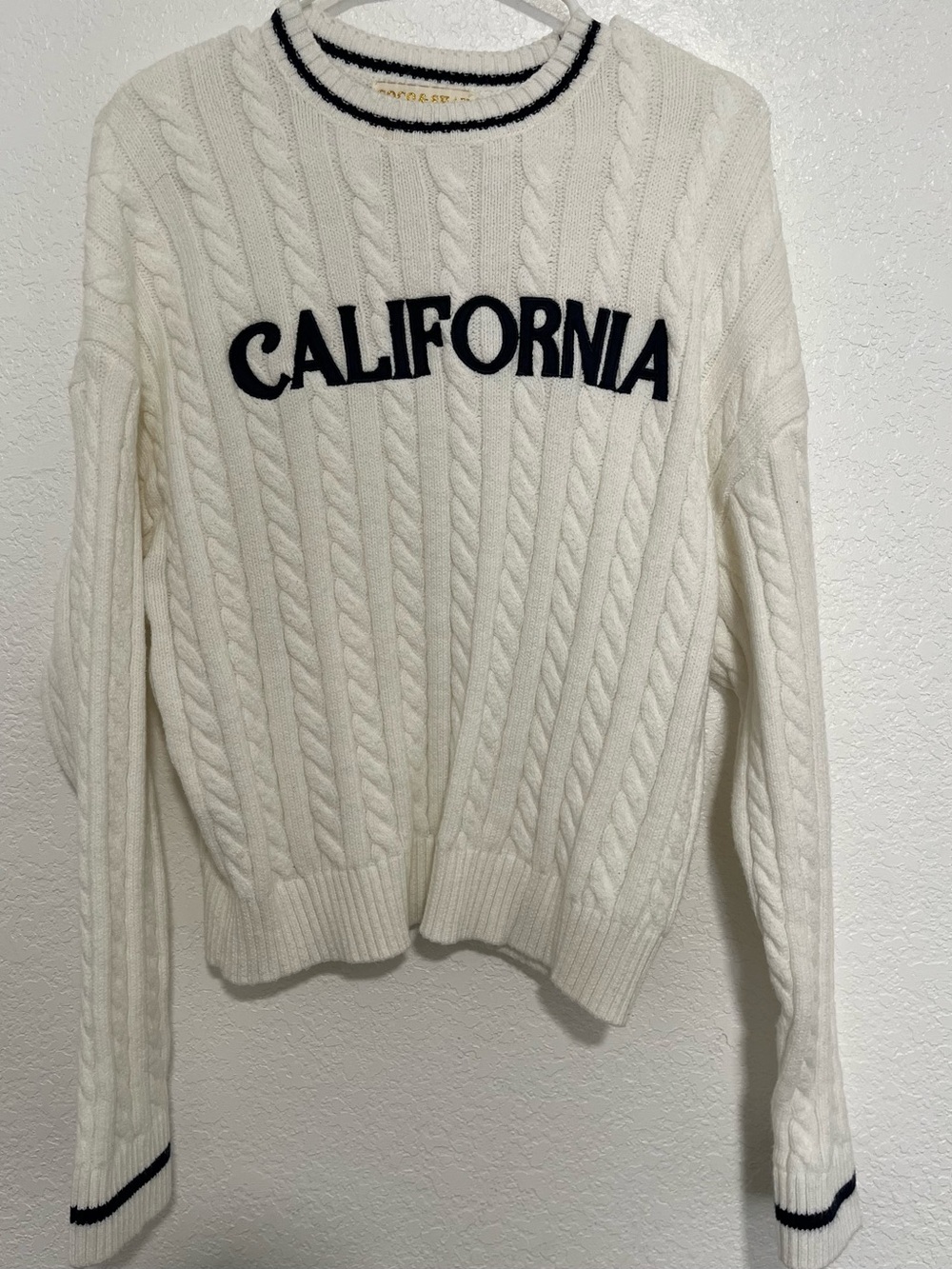 California Cable Knit Sweater XL Cream White Navy Blue PreppyCore Pullover - Picture 7 of 8